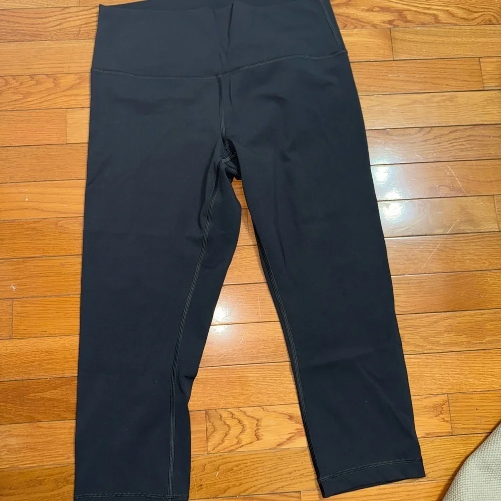 Lululemon Wunder under leggings